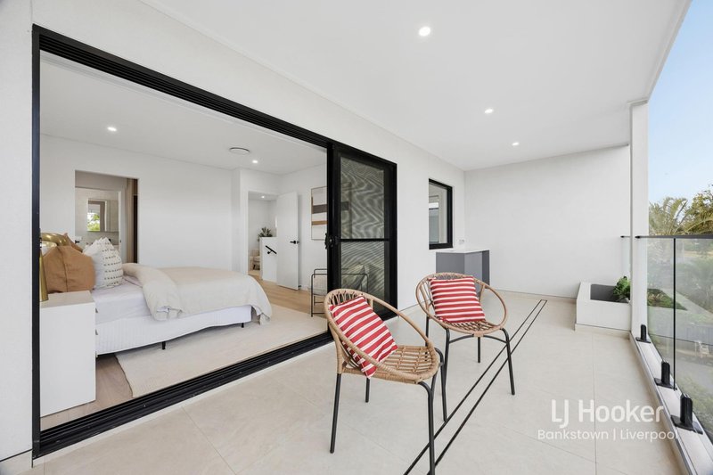 Photo - 20 Selway Avenue, Moorebank NSW 2170 - Image 14