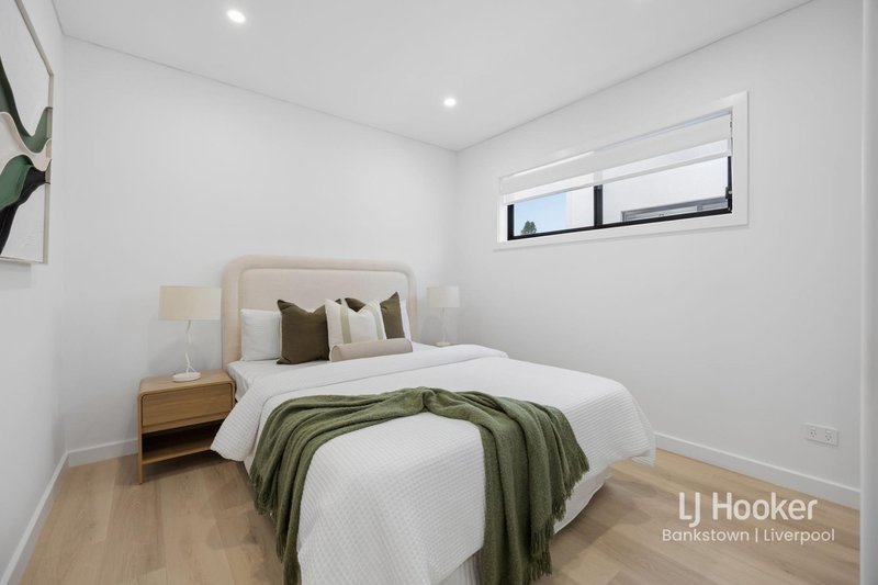 Photo - 20 Selway Avenue, Moorebank NSW 2170 - Image 19