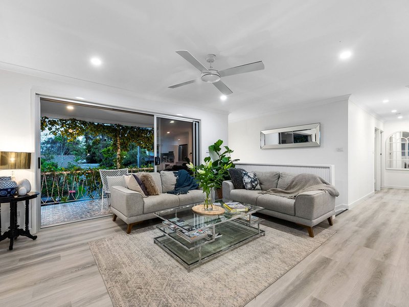 Photo - 20 Seng Street, Graceville QLD 4075 - Image 3