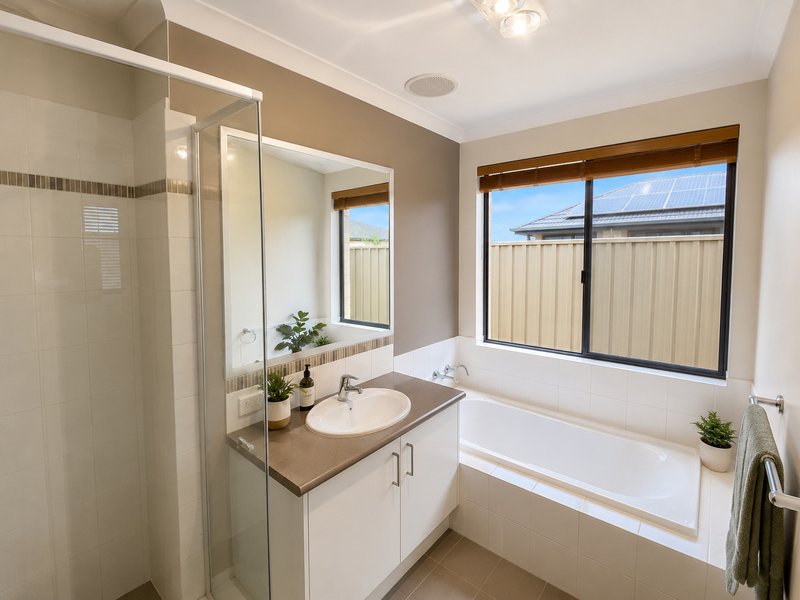Photo - 20 Shelburne Gardens, Ridgewood WA 6030 - Image 12