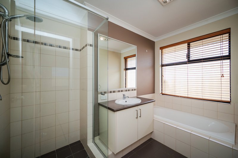 Photo - 20 Shelburne Gardens, Ridgewood WA 6030 - Image 24