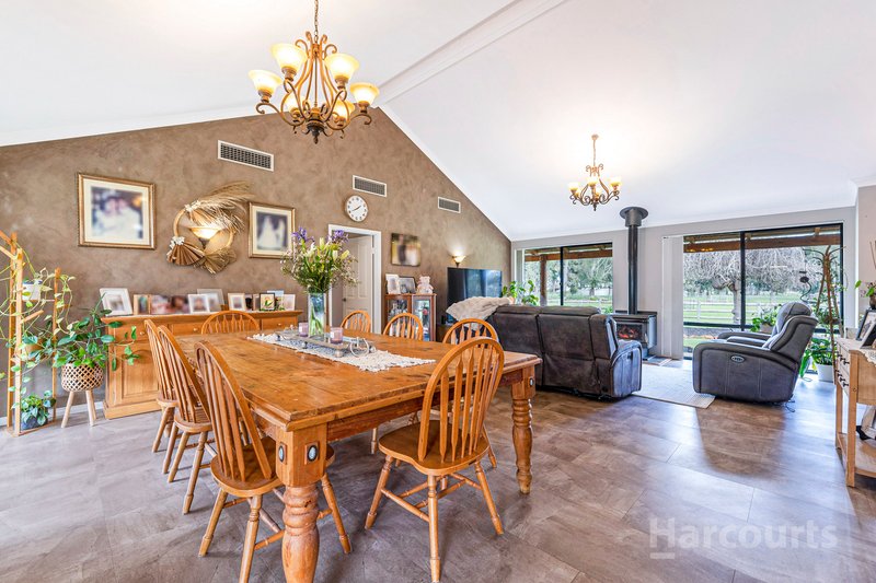 Photo - 20 Sheridan Place, Waroona WA 6215 - Image 6