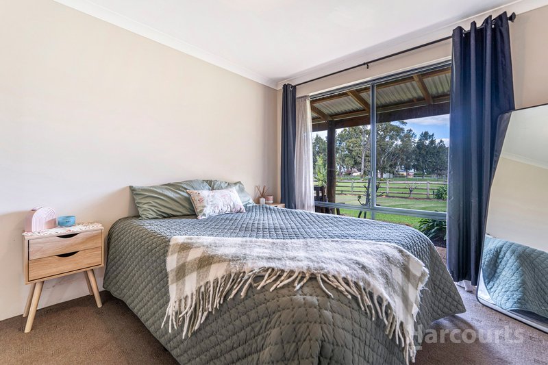 Photo - 20 Sheridan Place, Waroona WA 6215 - Image 16