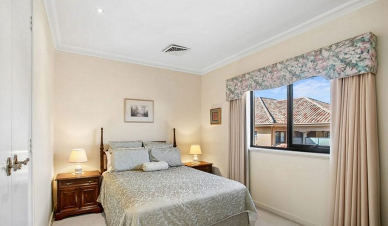 Photo - 20 Sherwood Road, Dalkeith WA 6009 - Image 10