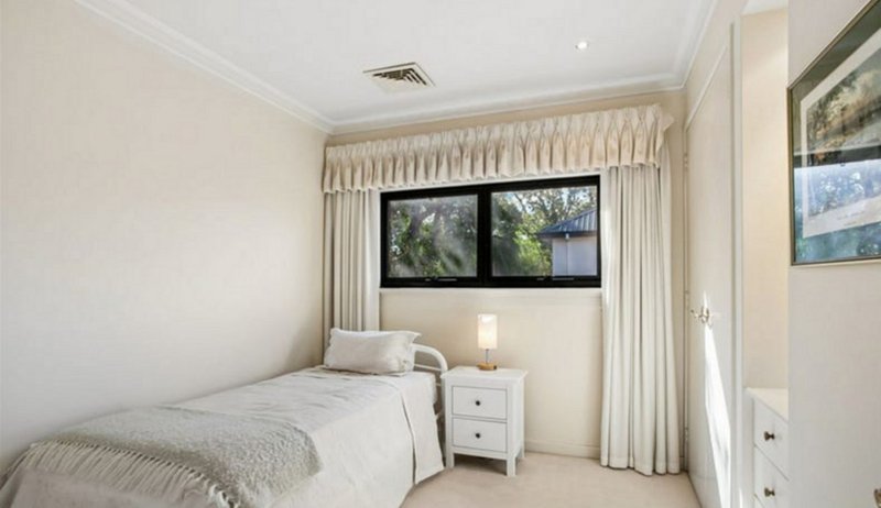 Photo - 20 Sherwood Road, Dalkeith WA 6009 - Image 11