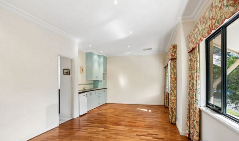 Photo - 20 Sherwood Road, Dalkeith WA 6009 - Image 14