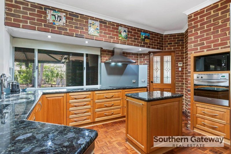 Photo - 20 Shipwright Avenue, Wellard WA 6170 - Image 4