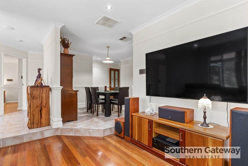 Photo - 20 Shipwright Avenue, Wellard WA 6170 - Image 8