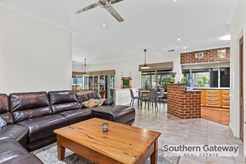 Photo - 20 Shipwright Avenue, Wellard WA 6170 - Image 10