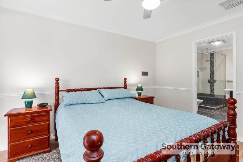 Photo - 20 Shipwright Avenue, Wellard WA 6170 - Image 14