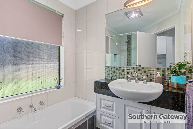 Photo - 20 Shipwright Avenue, Wellard WA 6170 - Image 22