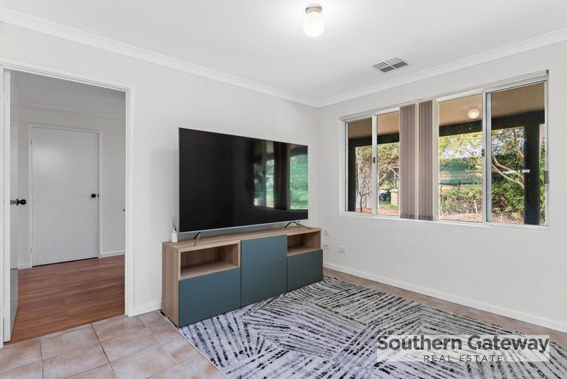 Photo - 20 Shipwright Avenue, Wellard WA 6170 - Image 24