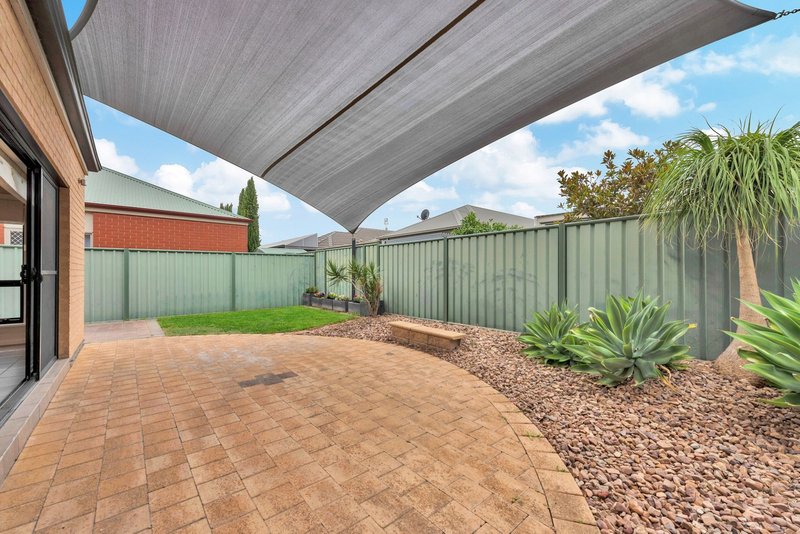 Photo - 20 Shoalhaven Circuit, Mawson Lakes SA 5095 - Image 11