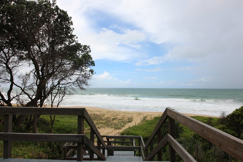 Photo - 20 Shores Crescent, Diamond Beach NSW 2430 - Image 4