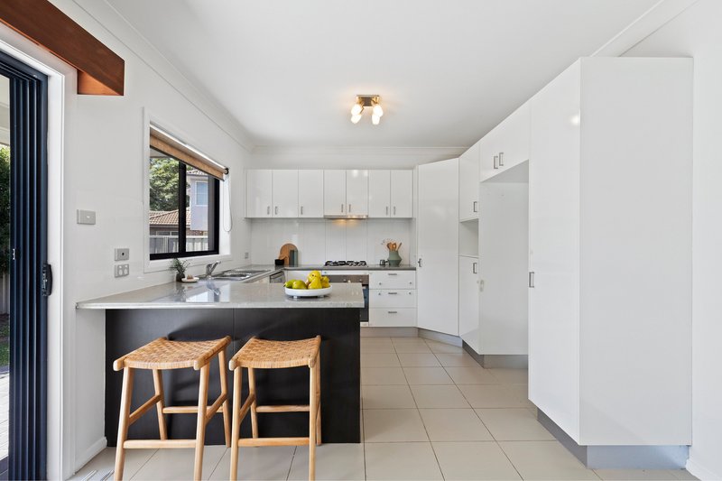 Photo - 20 Siloam Drive, Belmont North NSW 2280 - Image 7