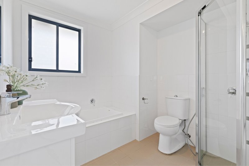 Photo - 20 Siloam Drive, Belmont North NSW 2280 - Image 18