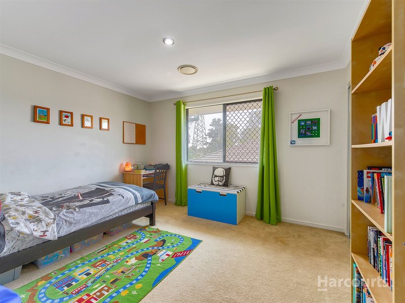 Photo - 20 Singleton Place, Carseldine QLD 4034 - Image 12