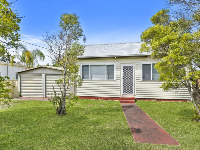 Photo - 20 South Street, Killarney Vale NSW 2261 - Image 3