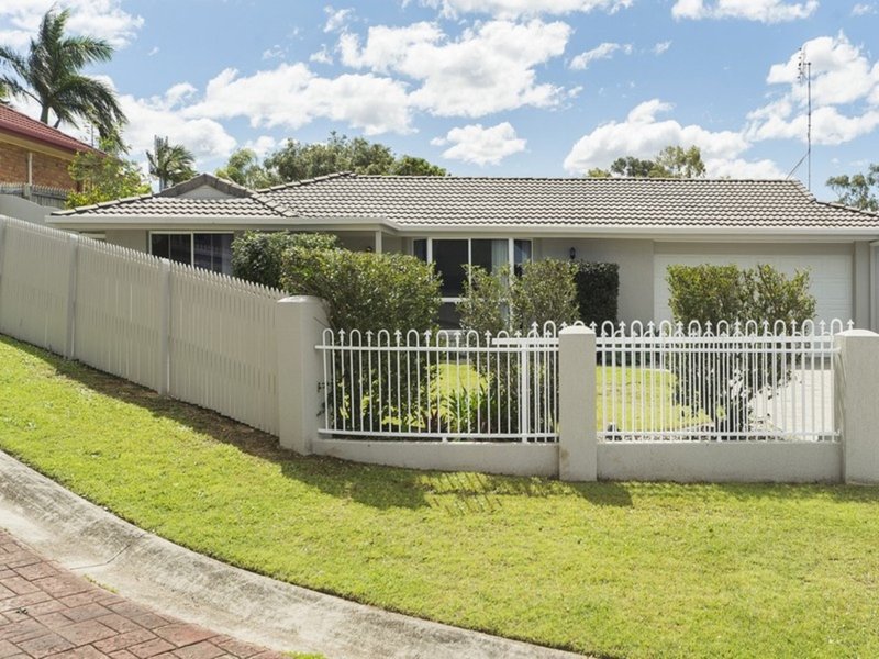 Photo - 20 Spikes Court, Arundel QLD 4214 - Image 15