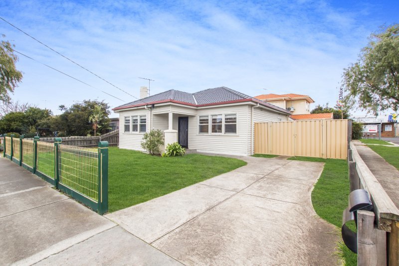 Photo - 20 Sredna Street, West Footscray VIC 3012 - Image 1