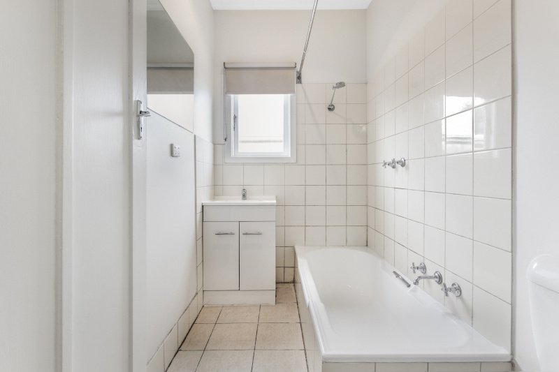 Photo - 20 Sredna Street, West Footscray VIC 3012 - Image 5