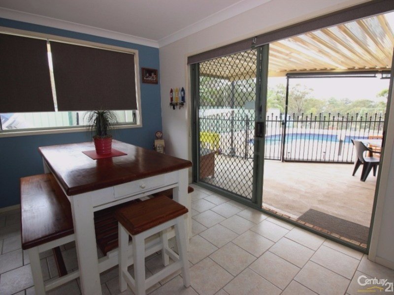 Photo - 20 St Andrews Way, Fletcher NSW 2287 - Image 8