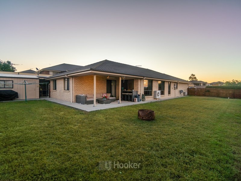 Photo - 20 Stanbury Drive, Goodna QLD 4300 - Image 17