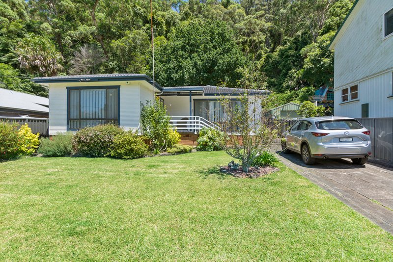 20 Stephen Drive, Woonona NSW 2517