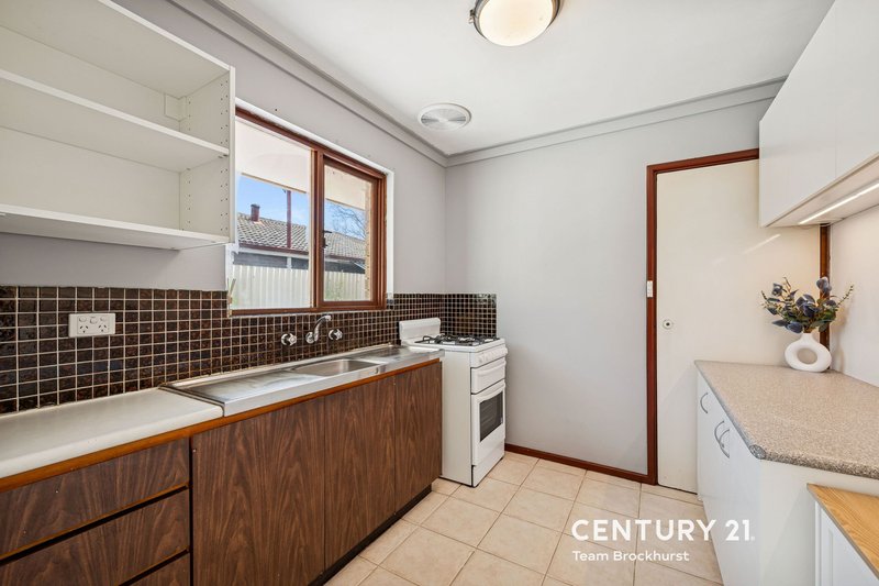 Photo - 20 Stevenage Street, Huntingdale WA 6110 - Image 10