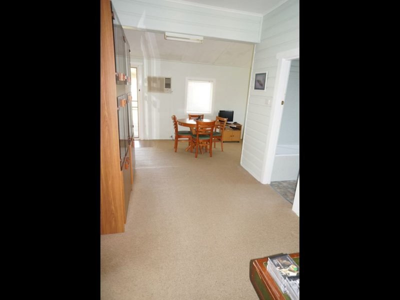 Photo - 20 Stevenson Street, Taree NSW 2430 - Image 6