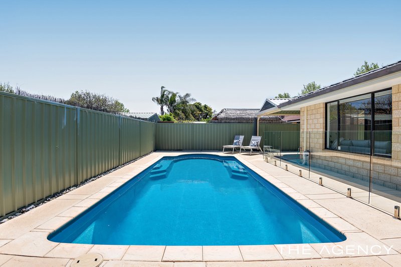 Photo - 20 Strand Close, Atwell WA 6164 - Image 35