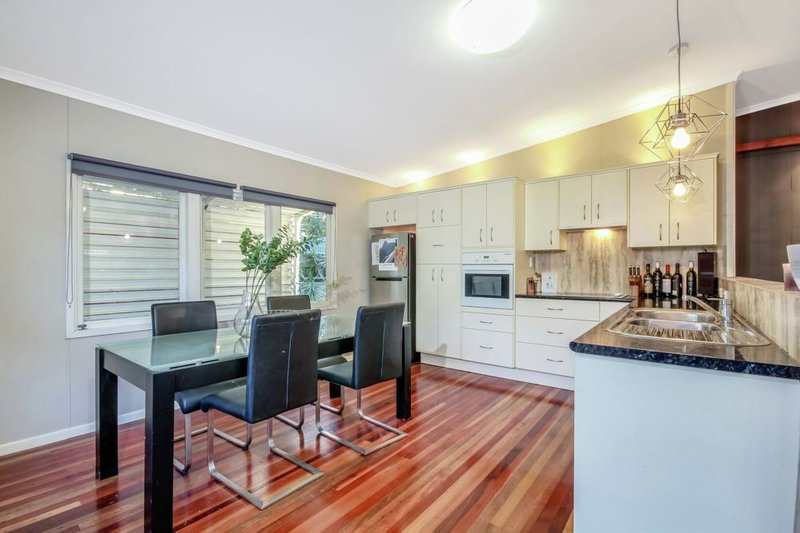 Photo - 20 Stromlo Street, Everton Park QLD 4053 - Image 9