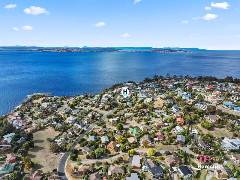 Photo - 20 Suncoast Drive, Blackmans Bay TAS 7052 - Image 35