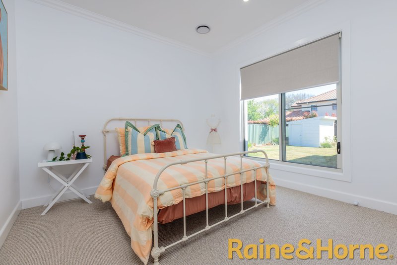 Photo - 20 Sunningdale Close, Dubbo NSW 2830 - Image 17