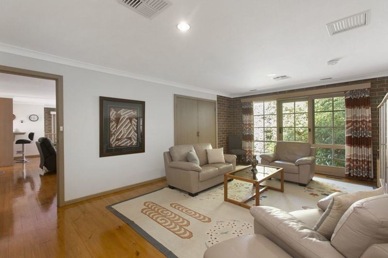 Photo - 20 Sunnybrook Drive, Wheelers Hill VIC 3150 - Image 5