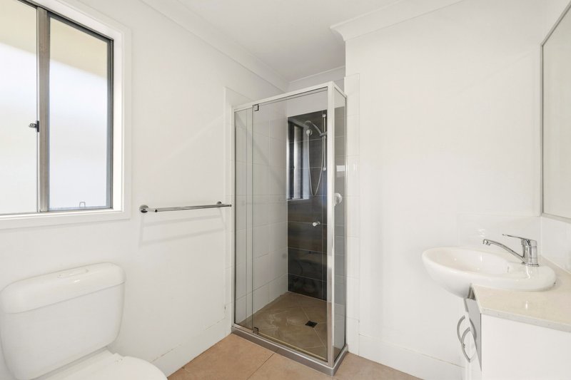 Photo - 20 Sunreef Street, Burpengary QLD 4505 - Image 12