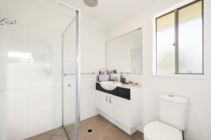 Photo - 20 Sunreef Street, Burpengary QLD 4505 - Image 15