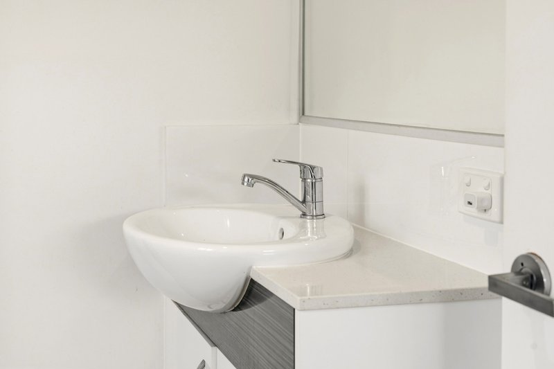 Photo - 20 Sunreef Street, Burpengary QLD 4505 - Image 16