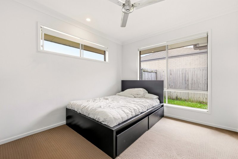 Photo - 20 Sunreef Street, Burpengary QLD 4505 - Image 20