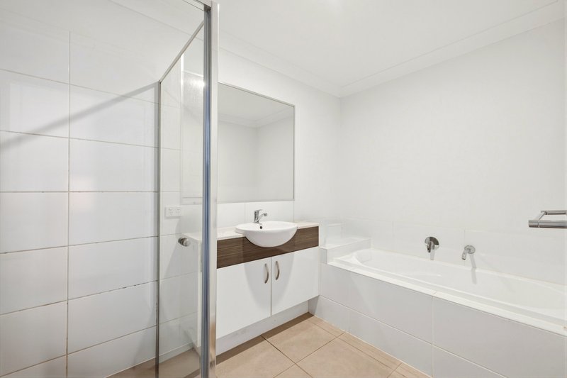 Photo - 20 Sunreef Street, Burpengary QLD 4505 - Image 22