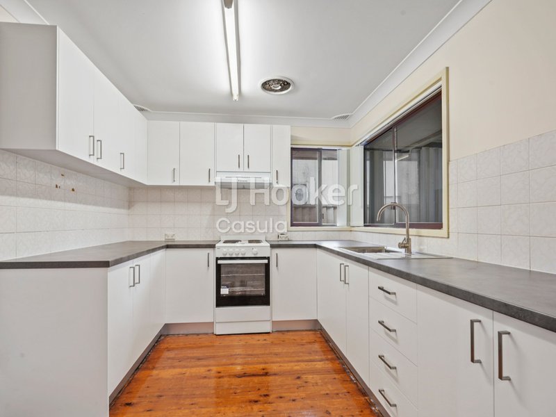 Photo - 20 Supply Avenue, Lurnea NSW 2170 - Image 3