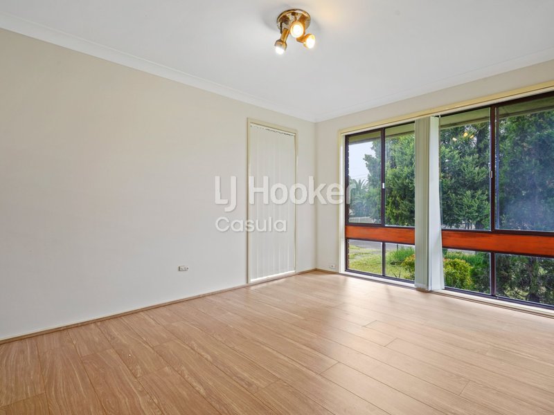 Photo - 20 Supply Avenue, Lurnea NSW 2170 - Image 5