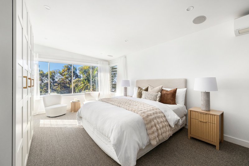 Photo - 20 Taiyul Road, North Narrabeen NSW 2101 - Image 5