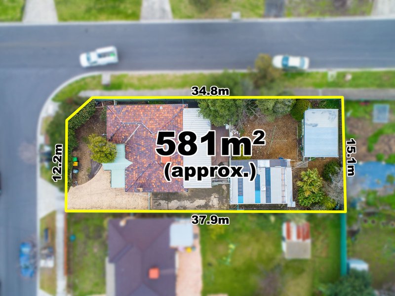 Photo - 20 Talbot Street, Sunshine North VIC 3020 - Image 11