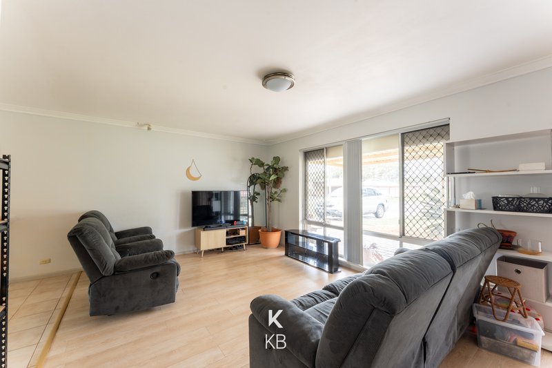 Photo - 20 Tarwarri Cl , Hillman WA 6168 - Image 6