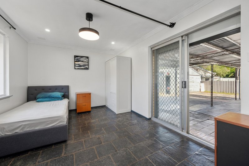 Photo - 20 Temby Street, Beckenham WA 6107 - Image 19