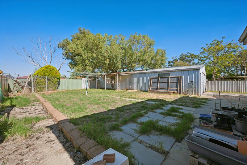 Photo - 20 Temby Street, Beckenham WA 6107 - Image 23