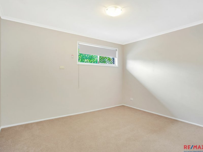 Photo - 20 The Avenue, Nerang QLD 4211 - Image 12