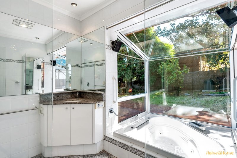 Photo - 20 The Boulevard, Bellevue Heights SA 5050 - Image 5
