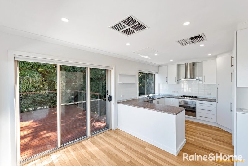 Photo - 20 The Boulevard, Bellevue Heights SA 5050 - Image 9